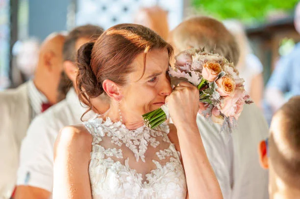 A Woman I’d Never Met Stopped My Wedding — What She Said Changed Everything