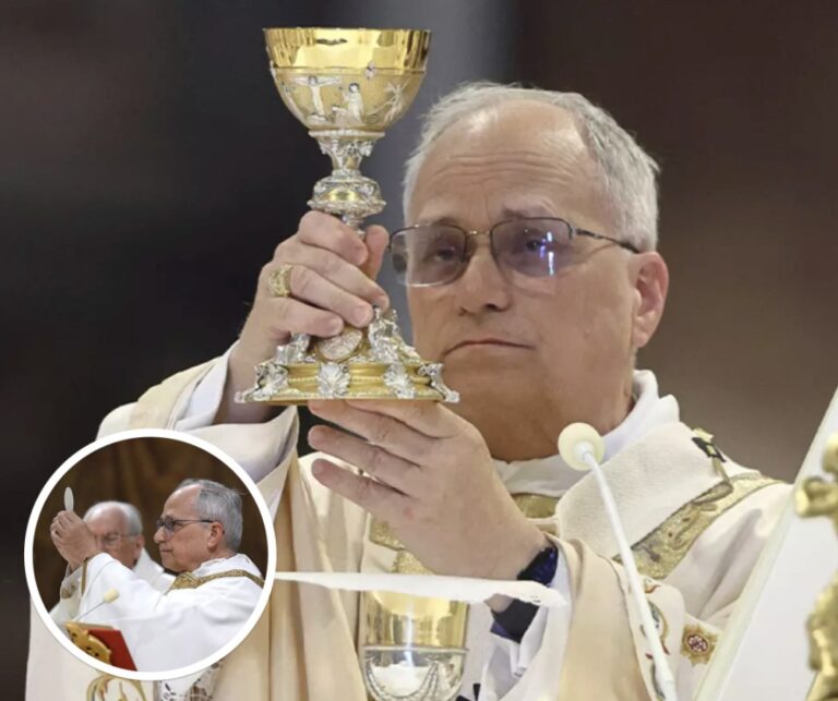 Photo Of Pope Leo At Mass Goes Viral After People Spot ‘Surreal’ Detail