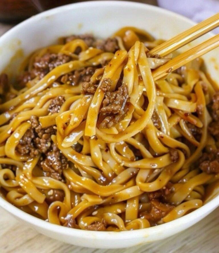 Homestyle Ground Beef Lo Mein: A 30-Minute Comfort Classic You’ll Make Again and Again