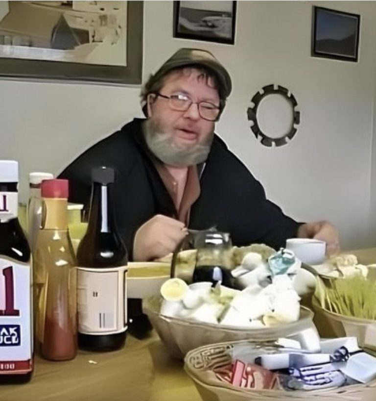 Funny story: Old man gets revenge on three ruthless bikers